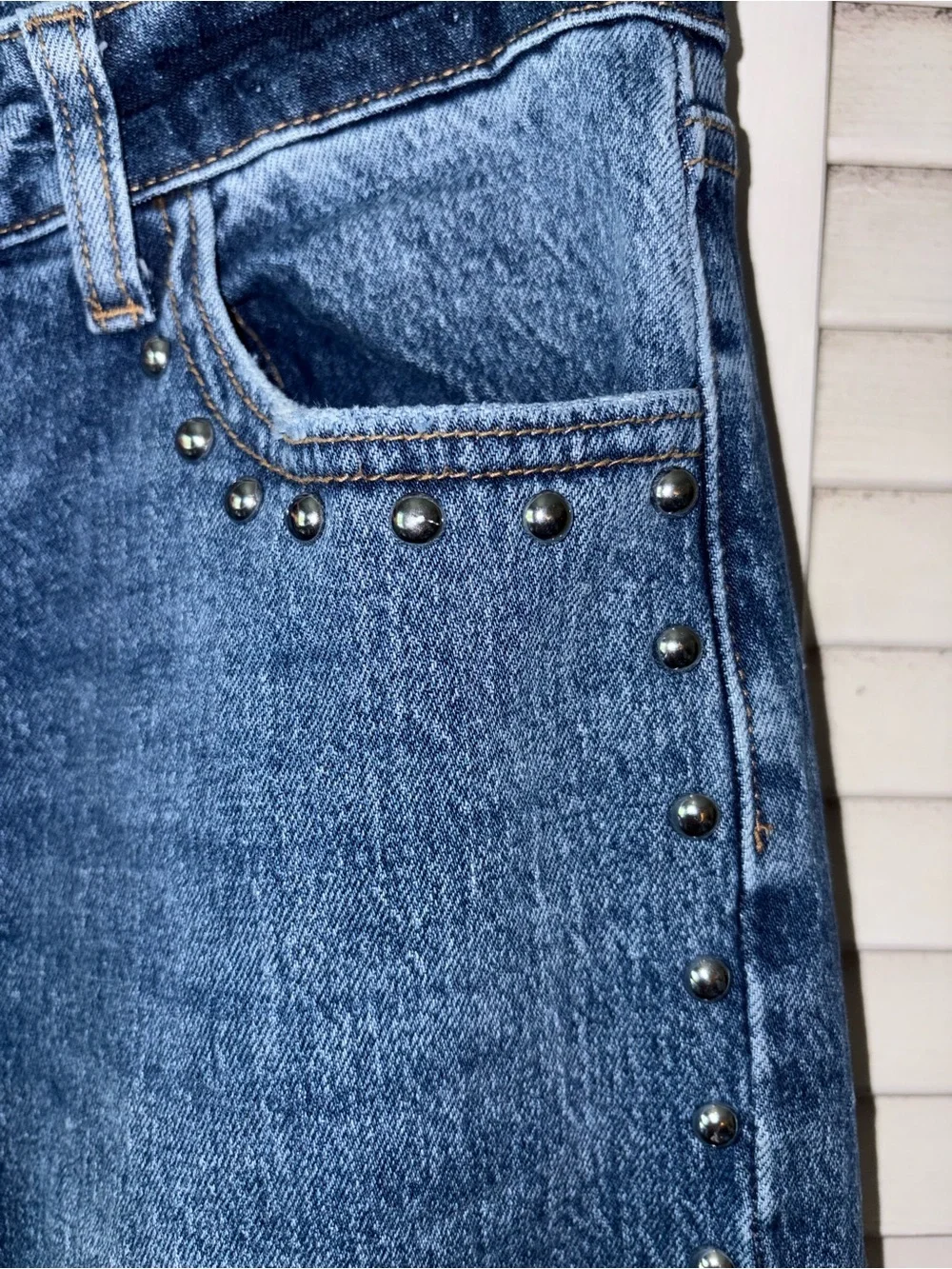 Just Black Denim Studded Baggy Straight Jeans 26 Low Rise Dark Wash Western